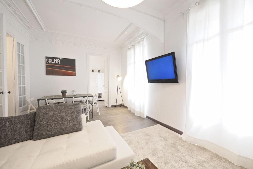 The White Flats Eixample Apartment Barcelona Ngoại thất bức ảnh