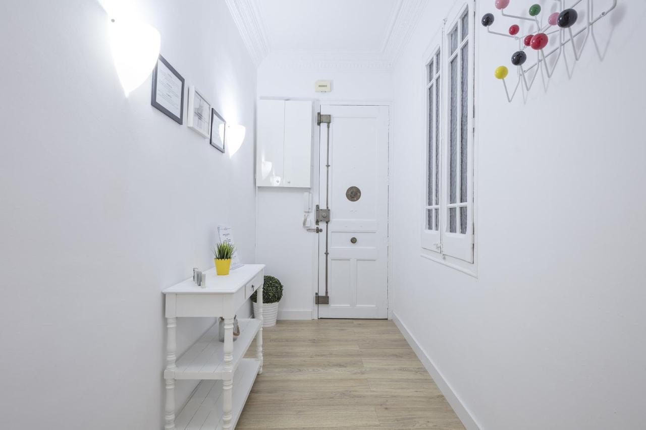 The White Flats Eixample Apartment Barcelona Ngoại thất bức ảnh